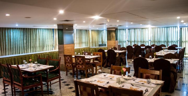 Monarch Brigade Road Hotel Bangalore Eksteriør billede